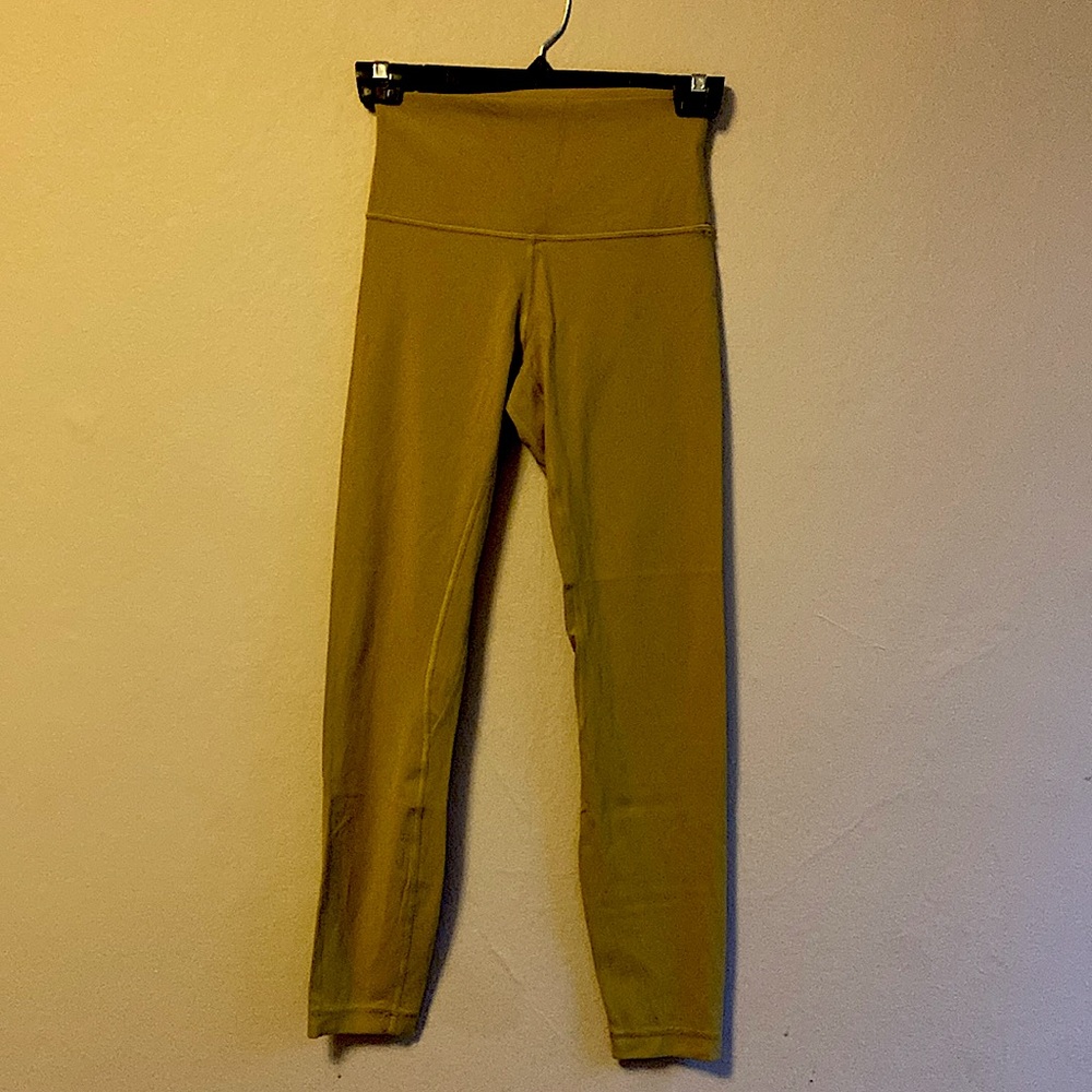 Lululemon Leggings, size 4